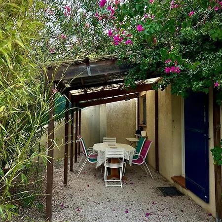 Charmant bas de villa avec jardin-3